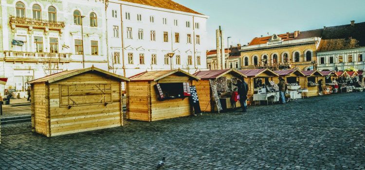 Primăria Cluj-Napoca atribuie discreționar spațiul public operatorilor economici favorizați