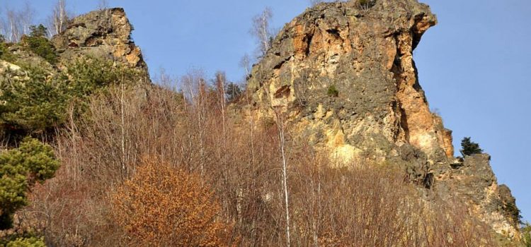 ALERTĂ! PSD și ALDE intră cu dinamita în ariile naturale protejate. Prima ”dedicație” pentru proiectul minier de la Roșia Montană