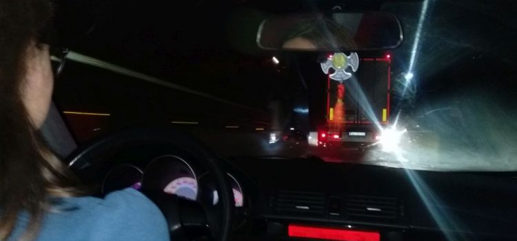 Asta e România: trasă și blocată pe marginea drumului de niște incompetenți iresponsabili (declarație politică)